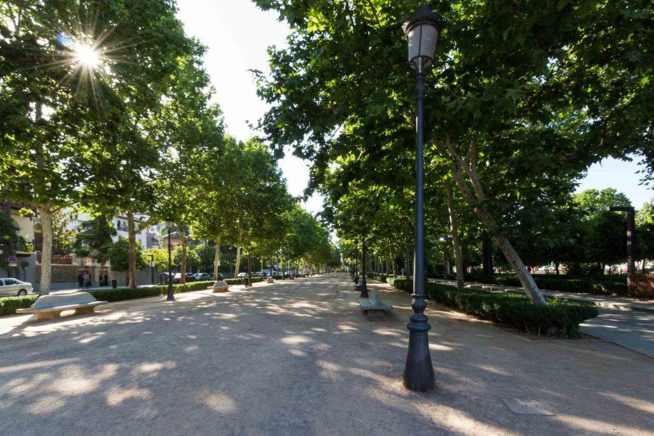 Apartamento Paseo Del Salon Granada Eksteriør bilde